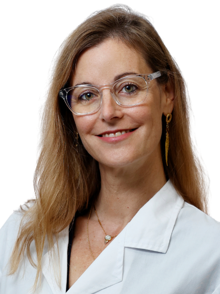 Dra. Estela Lladó-Carbó